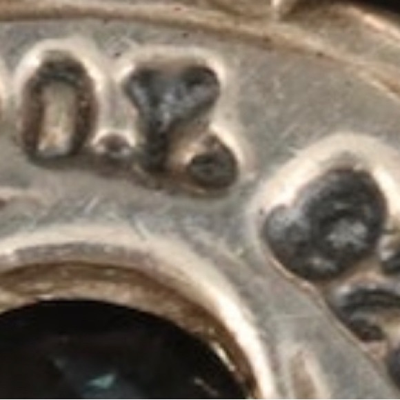 Authentic David Yurman Necklace - Picture 3 of 4